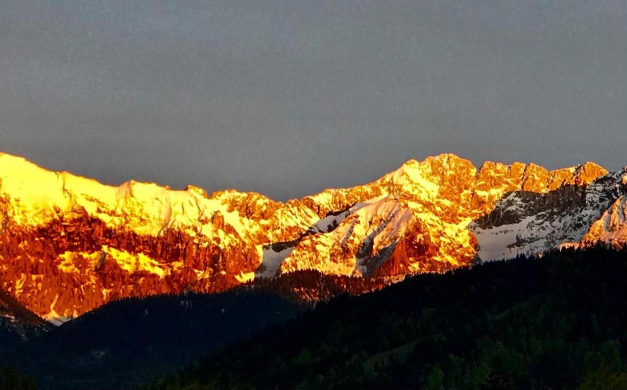 Landhaus Alpenblick Διαμέρισμα Γκάρμις-Παρτενκίρχεν Εξωτερικό φωτογραφία